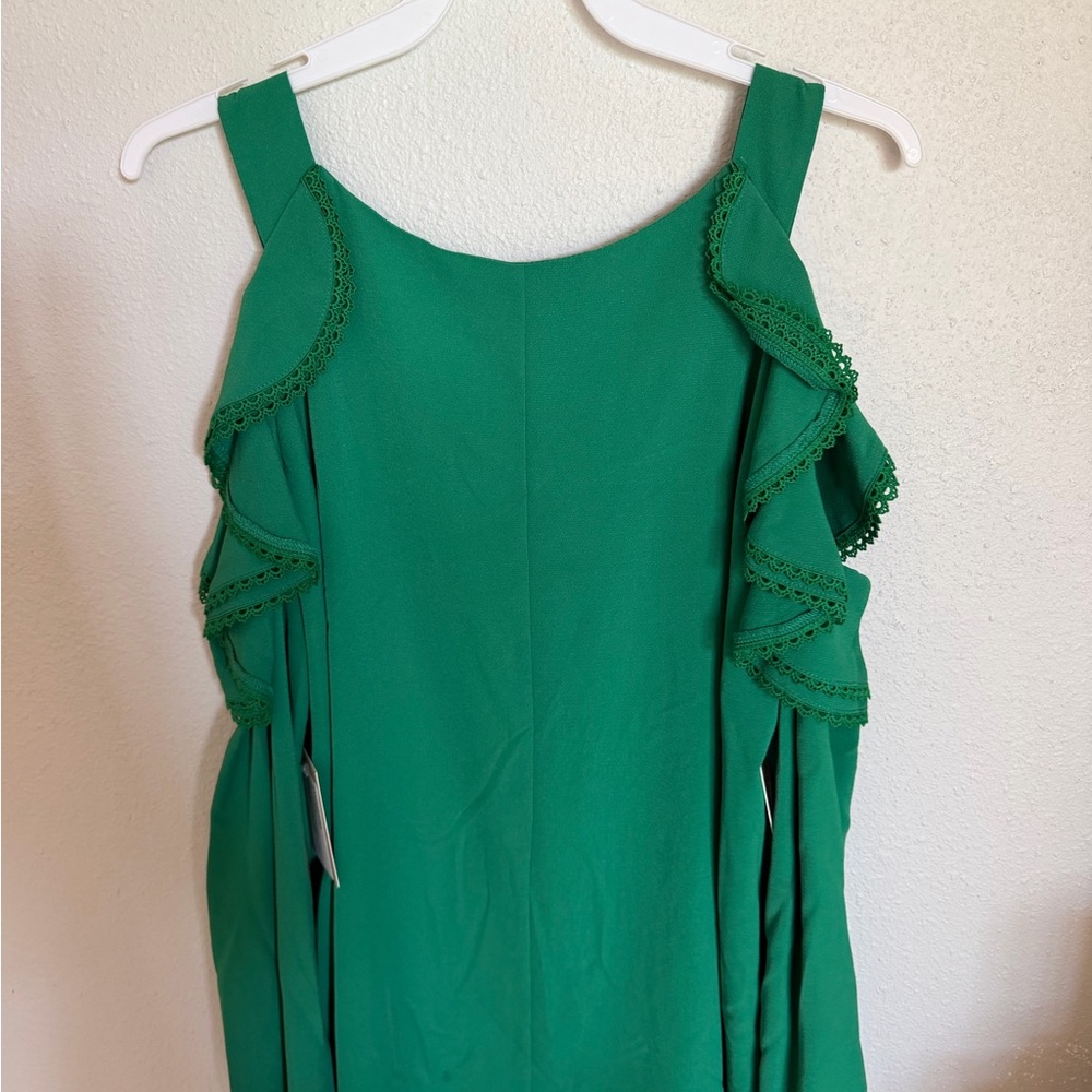 Green Ruffle Sleeveless Top - Picture 3 of 5